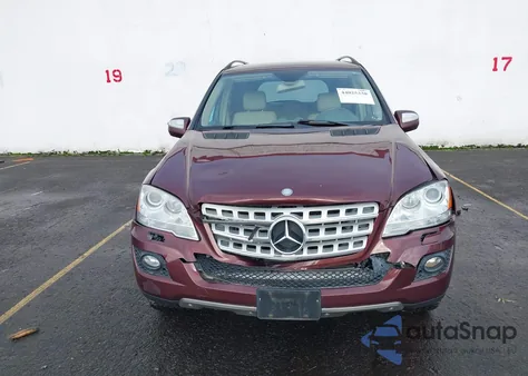 2009 Mercedes-Benz Ml 350 4Matic z USA, uszkodzony, nr VIN 4JGBB86E29A527643